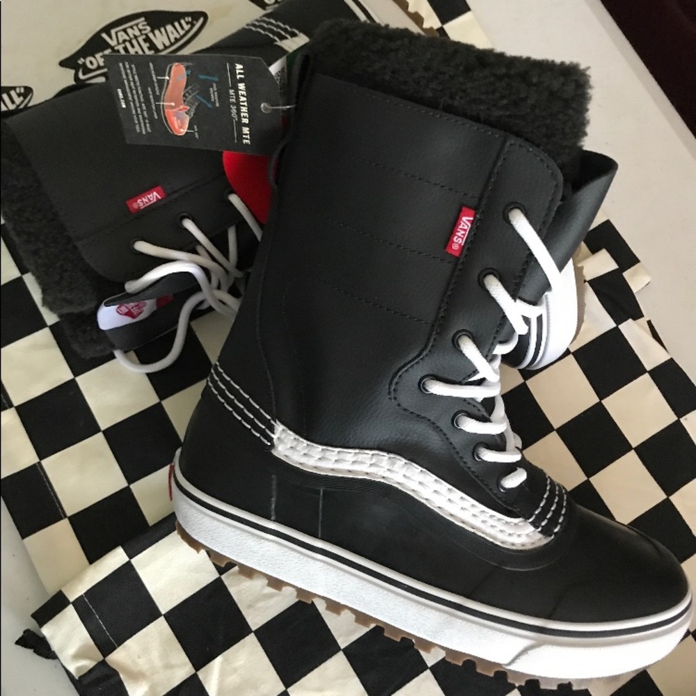 Vans MTE all weather